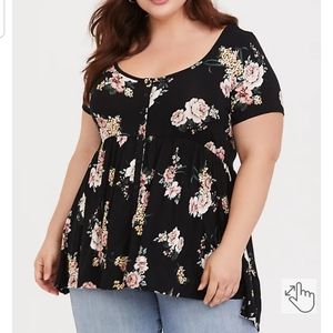 TORRID SUPER SOFT BLACK FLORAL BABYDOLL TEE